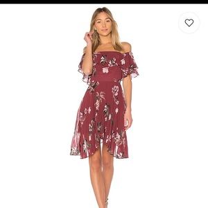 NWOT Keepsake Last Dance ruffle offshoulder dress